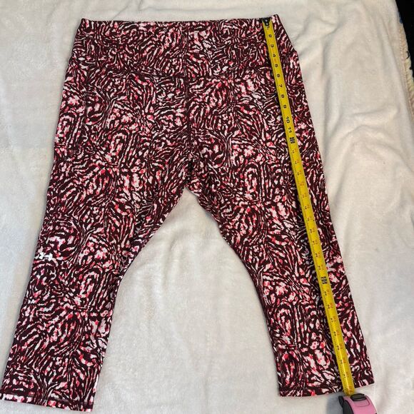 Under Armour HeatGear Compression Armour Print Capri Leggings 3x Women's - Picture 2 of 8